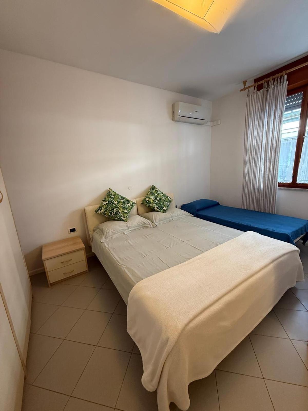 ליגננו סביאדורו Gracious Apartment Located In The Heart Of Lignano מראה חיצוני תמונה